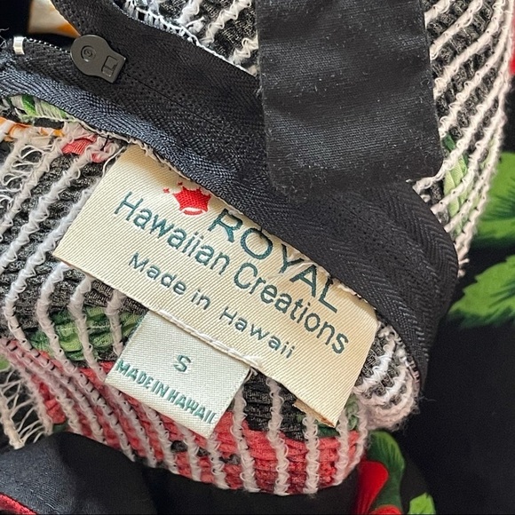 Royal Hawaiian Creations Fit and Flare Retro Floral Dress size Small - Picture 3 of 12